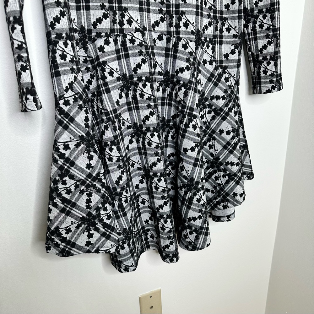 Anthropologie Hutch Jeanie Embroidered Plaid Floral Tunic Dress Black and White - Picture 3 of 11